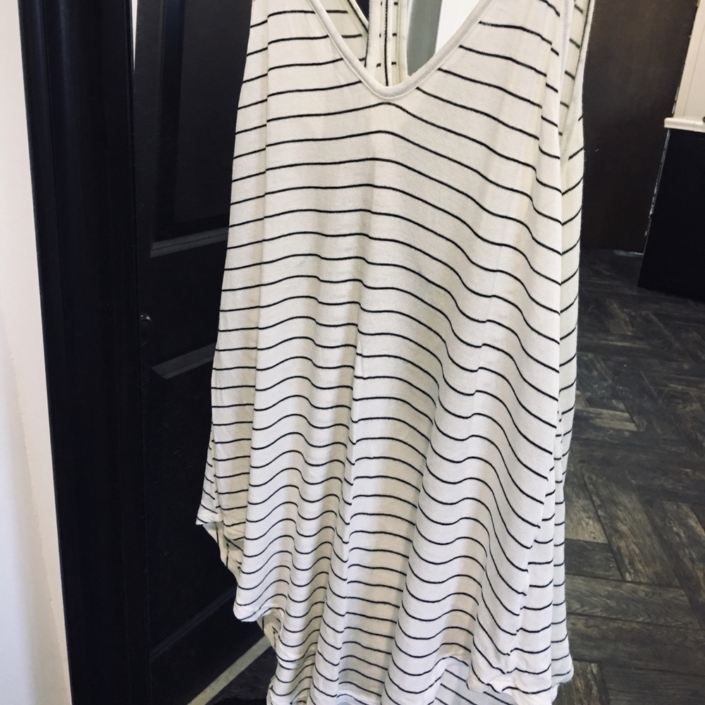 S O L D 🍃 Striped Tank Top